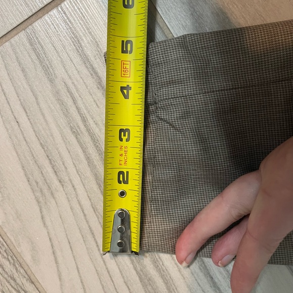 Eddie Bauer Jacket - Womens medium - like new condition - Picture 11 of 13